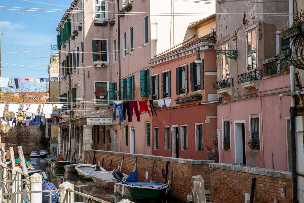 Biennale Family Apartment in Venedig Exterior foto